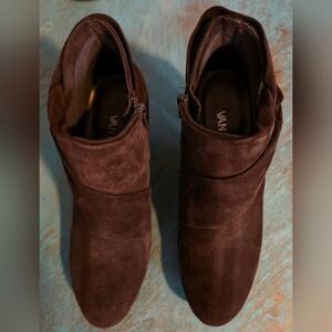 VANELI JEANAY MOCHA SUEDE ANKLE BOOT 7.5 M